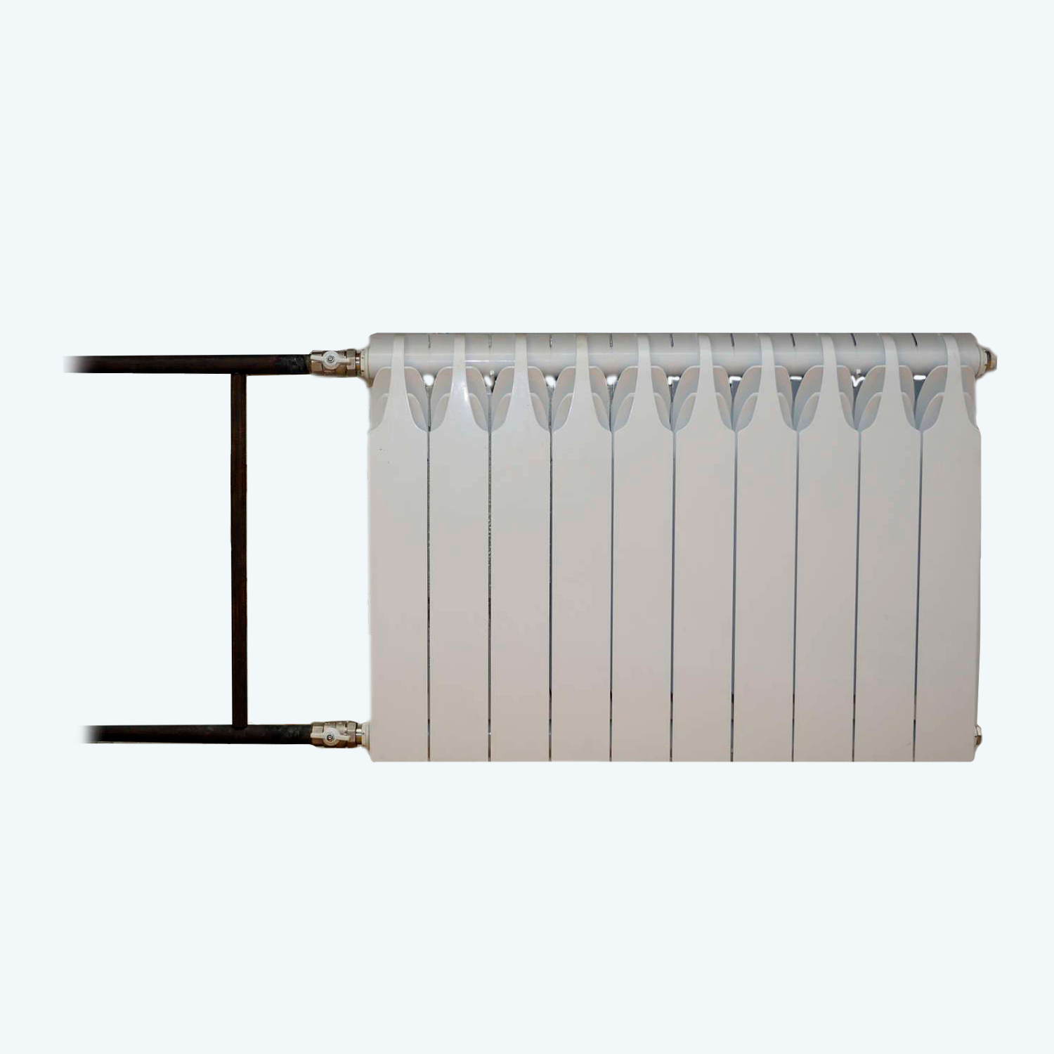 Монтаж горизонтального радиатора отопления на стальную трубу (сварка)